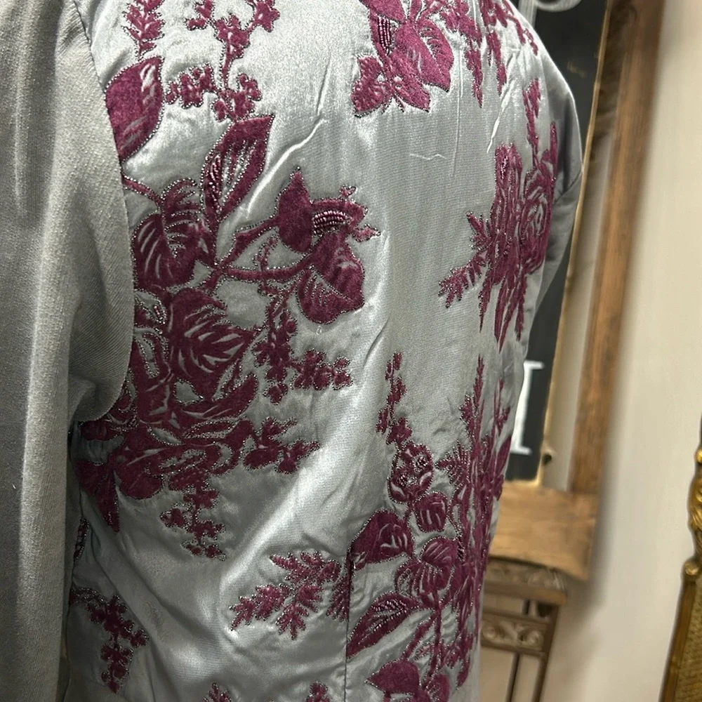 NWT Grandeur long grey with purple embroidery jacket. - Picture 14 of 16
